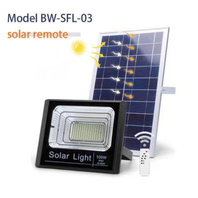 China Estadio 200w Luces solares de inundación al aire libre Impermeable IP65 RoHS en venta