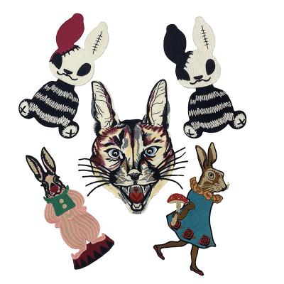 China Cheap price fashion embriodery patch for clothes water-soluble cartoon rabbit embroidery fabric paste animal T-shirt sweater clothing accessories paste patch can be ironed for sale