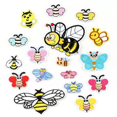 China Cheap price fashion embriodery patch for clothes cartoon clothes patch patch children's clothing decoration embroidered little animal bee butterfly fabric label for sale