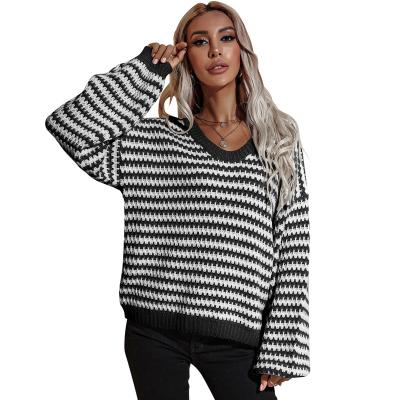 China 2021 Autumn Winter Women's Fashion V-neck Sweater Loose Pullover Anti-wrinkle Slim Look J11786 for sale