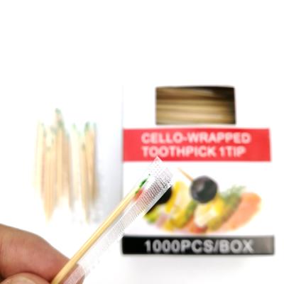 China Diameter 2.0mm Disposable Chinese Bamboo Mint Flavored Wooden Toothpicks for sale