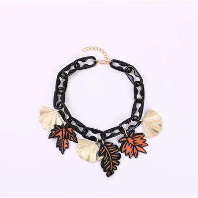 China Fashion CLASSIC Resin Fashion Maple Leaf Necklace Chain Clothing Accessories for sale