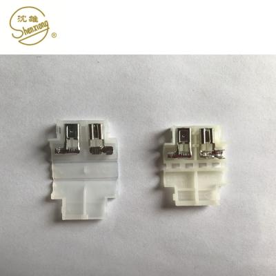 China New Automobile Style Middle Blade Auto Fuse Holder for sale