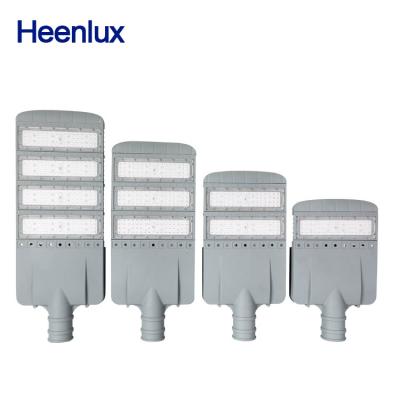 China 150watt ROAD street light new outdoor high brightness design led street light 150w with waterproof ip65 for sale