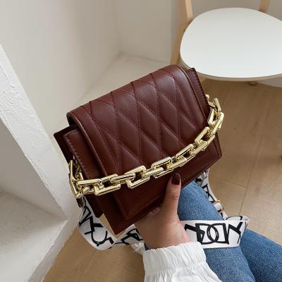 China Fashion one main chic purse handbags bags pour woman dama hand clutch bag for sale