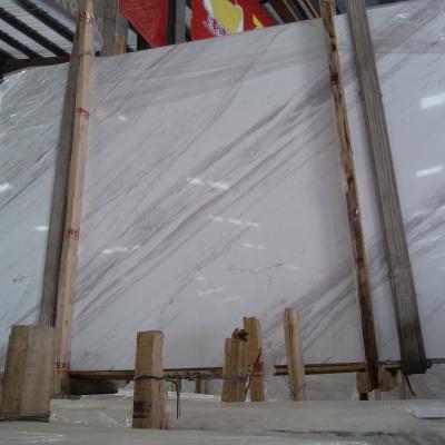 China Modern Natural Stone Volakas White Marble Stone For Floor And Wall Facade for sale