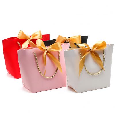 China Recycled Materials Wholesale Manufacture Cheap Paper Bags For Shopping Gift Jewelry Packaging Paper Bag for sale