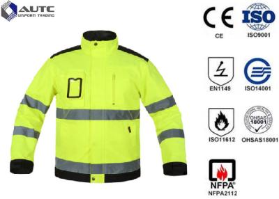 中国 Reflective PPE Safety Wear Disposable Anti Wrinkle Adjustable Sleeve Zip Pockets 販売のため