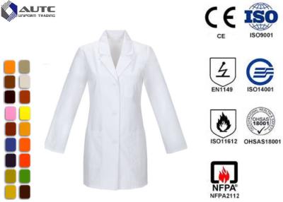 China Long Sleeve Disposable Medical Workwear Notched Collar Three Pockets Te koop