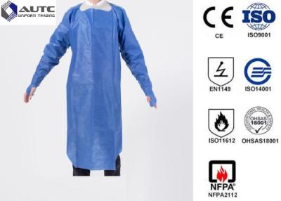 China PE Disposable Medical Workwear Protective Clothing Liquid Proof Lightweight Te koop