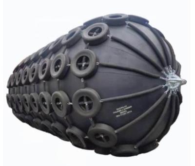 China Cylindrical Pneumatic Fender With Chain+Tire Type 3300 X 6500mm for sale