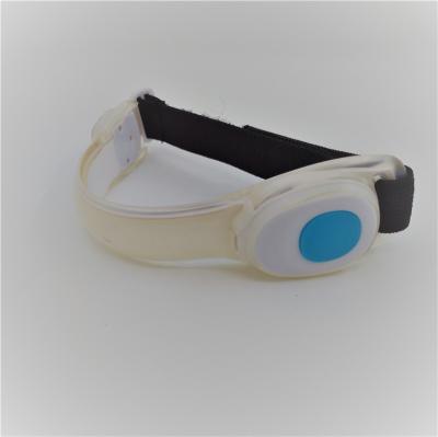 China Manufacturer Customized Snap Flashing LED Flash Wristband Armband For Running Sport 17*2.5cm for sale