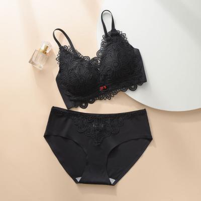 China Anti-Bacterial Seamless Low Waist Women Top Panties Set Soft Active Wear Fitness Women Underwear Bra and Panty Sets Sexy Plain Quantity Ladies for sale