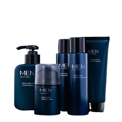 China 2021 New OEM Odorless Men's Daily Skin Care Set Whitening To Repair And Moisturize for sale