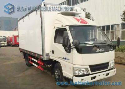 Cina Carichi 3 T - il chilowatt/108 cavalli vapore del carico 80 del motore di ISUZU congelato 4x2 del camion di consegna dell'alimento di 5 T JMC in vendita