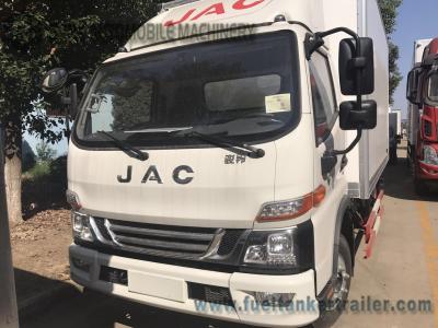 中国 1-4トンJAC 4x2 Light RefrigeratorヴァンTruck/Dry BoxヴァンCargo Truck 3308のMmのホイール・ベース 販売のため