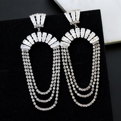 China Other Statement Earrings Luxury Crystal Chandelier Drop Rhinestone Earrings For Jewelry Party for sale