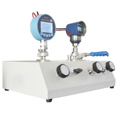 China Kit de calibración de presión semiautomático versátil para 0-600 bar Rango de presión 16.0kg en venta