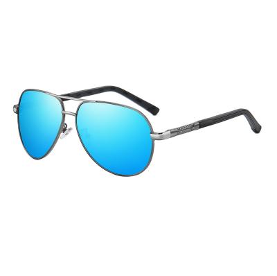 China 2021 Fashion New Men's Sunglasses Polarized Color Film Polarized Sunglasses Training Mirror Wholesale for sale