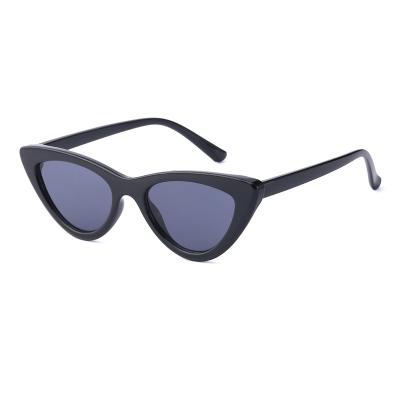 China Fashion sunglasses 2021 new small frame cat eye sunglasses women shape sunglasses women Korean glasses for sale