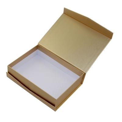 China Biodegradable Custom Rigid Retail Packaging Chipboard Boxes Logo Printed Magnetic Gift Boxes for sale