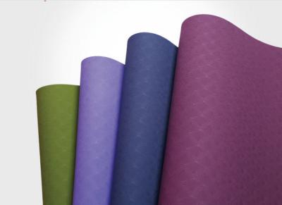 China Super Elastic Anti-Tear Mesh Sandwich Yoga Mat TPE Material Perform Excellent in Anti-Slip en venta