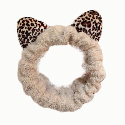 China Wholesale Fashion Korea Fashion Wholesale Leopard Hair Band Fluffy Nylon Elastic Copy Cat Ear Makeup Hair Band for sale