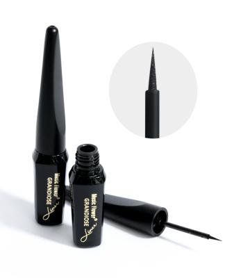 China Waterproof Eyeliner Dip Wholesale Private Label Waterproof Smudgeproof Brown Long Lasting Black Magnetic Liquid Eyeliner for sale