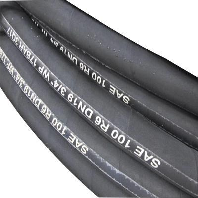 China Low Oil Hydraulic Petroleum Fluids NBR Synthetic Rubber Hose With Fiber Reinforced SAE100 R3 for sale