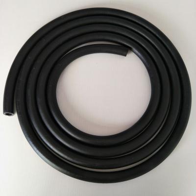 China DIN EN853 NBR Wire Braided Hydraulic Oil Hose Smooth Surface Flexible Rubber Hose for sale