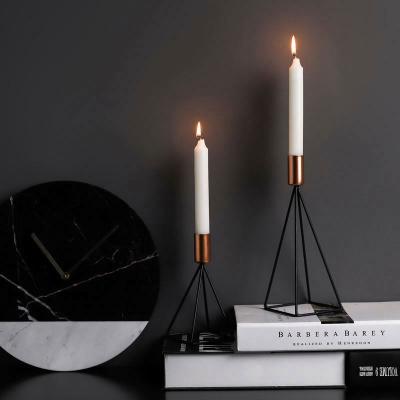 China Hot Sale Modern Luxury Iron Creative Minimalist Home Decorative Candle Holder for sale