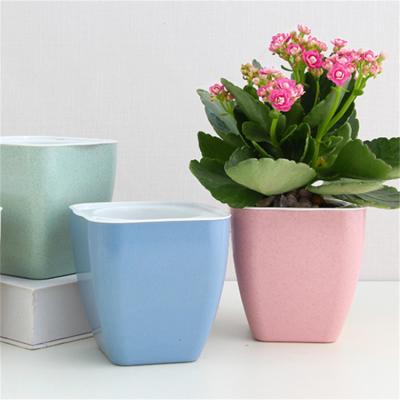 China Factory Directly Sales Self Watering Plant Pot Anti-Corrosion Large Size Plastic Planter For Potted Plants for sale