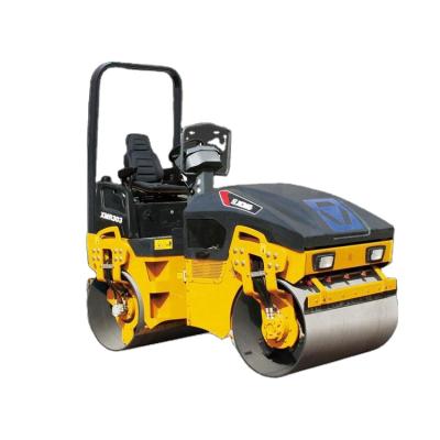 China Construction worksÂ   3 Ton Small Asphalt Road Roller Compactor XMR303 for sale