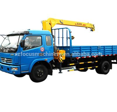 China TRUCK CRANE New SQ3.2SK2Q 6.8TM Telescopic Truck Mounted Crane Manufactures Hydraulic for sale