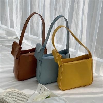 China New design waterproof women's bag candy color fashion ladies shoulder bag plain women's handbags women's handbags for sale