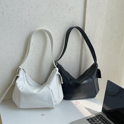 China New Large Capacity Women's Bag Fashion Casual Messenger Bag Solid Color Single Shoulder Bag for sale