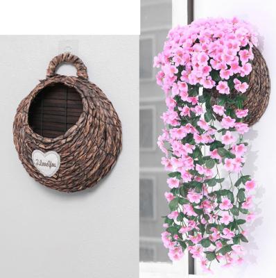 China Hot Selling Decoraive Artificial Ivy Vine Flowers Walls Decoration With Handmade Basket for sale