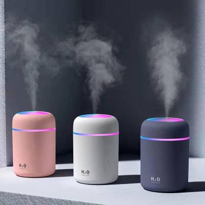 China Portable Ultrasonic Colorful Cup Diffuser USB Mist Maker Mist Maker Air Purifier with Light for Car Home for sale