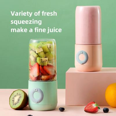 China 2021 New Car Portable Smoothie Mini Blender Cup Portable Blender for sale