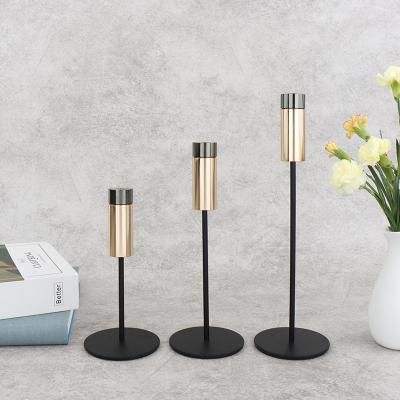 China Modern Simple Home Decoration Gold And Black Color Candlelight For Dinner And Wedding Candlestick Decoration for sale