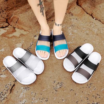 China 2021 new fashion autumn jelly slippers casual men's beach sandals trend trend street casual men's slippers for sale