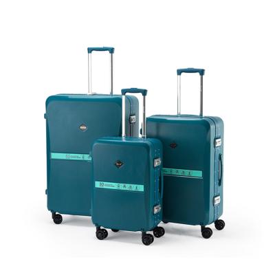 China Travel BUBULE Fashionable Trolley Bag PP Bottom Luggage With Retractable Wheels for sale