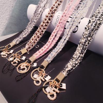 China 2021 Fashion Rotating High Quality Luxury Mobile Phone Strap Lanyard Neck Strap Lanyards Keychain Anti-lost for sale