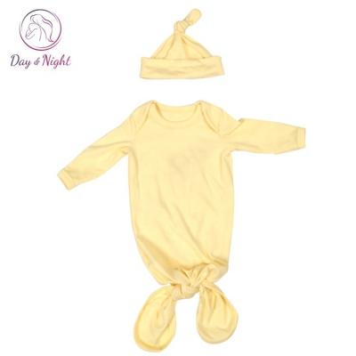 China Skin-Friendly Pajamas Pure Cotton Baby Yellow Color Baby Wrapping Clothes MY08L028 for sale