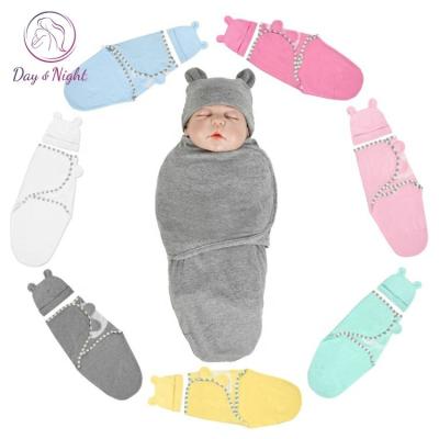 China PORTABLE Newborn Soft Shockproof Infant Wrapping Towel Infant Wearable Bath Towel MY08L073 for sale