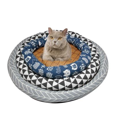 China Breathable Cat And Dog Universal Nest Mat Round Kennel Available Seasons Plush Pet Nest Four Seasons for sale