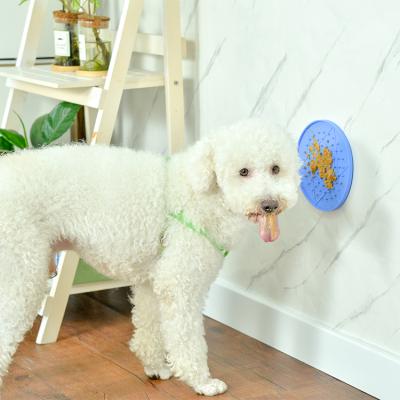 China Hot Sales Viable Silicone Healthy Eating Slow Feeder Dog Food Dish Lick Pad Non Slip Pet Licking Mat Silicone Distraction Dog Lick Pad for sale