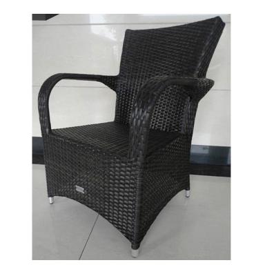 China Lightweight New Design Peacock Cane Chair Rattan Outdoor Metal Legs for sale