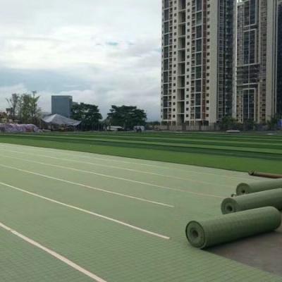 China Querverbundenes künstliches Gras lag UVschutz 20mm Schaum Shockpad zugrunde zu verkaufen