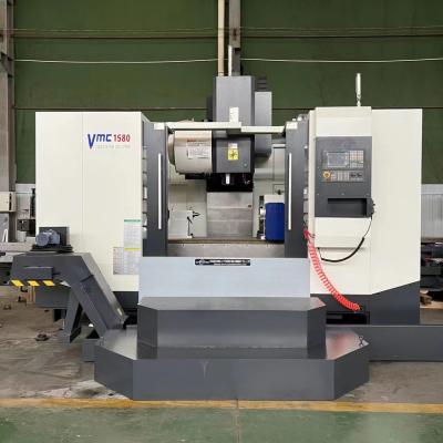 China BT40 BT50 8000rpm Spindel 3 4 5 As Verticaal freescentrum Vmc1580 CNC-machine Te koop